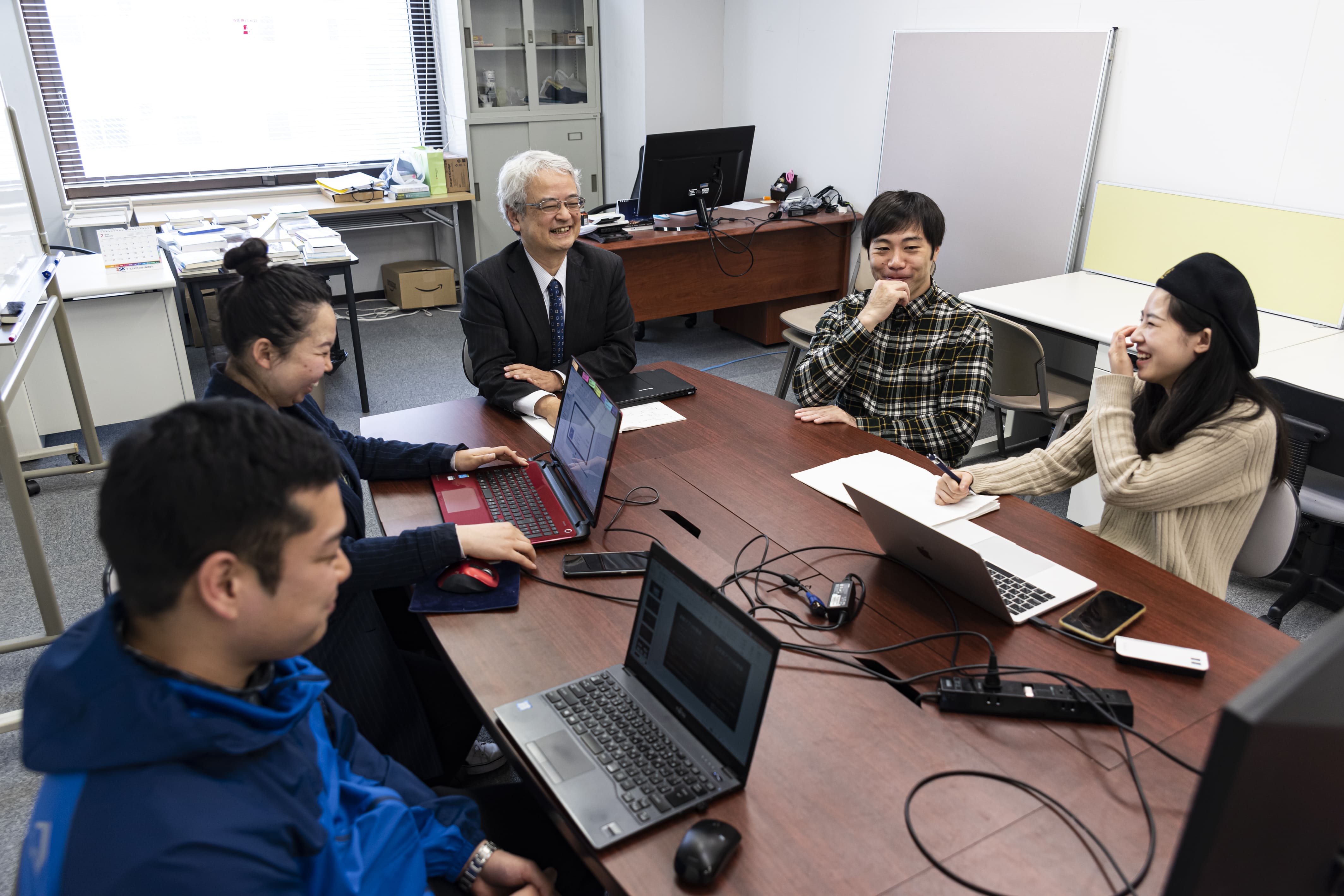 神戶情報大學院大學