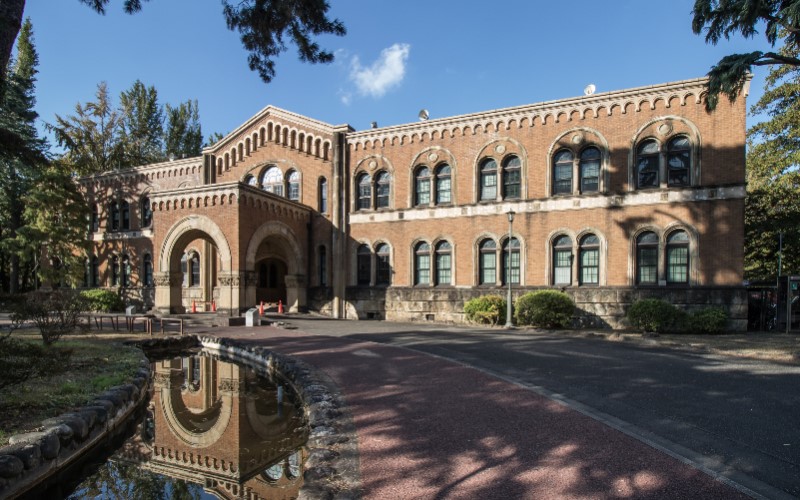 一橋大學（大學院）