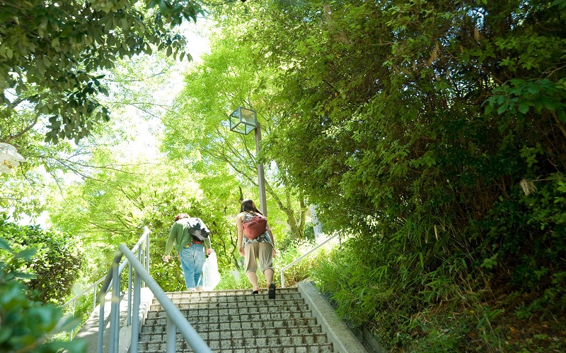 京都精華大學〔大學院〕