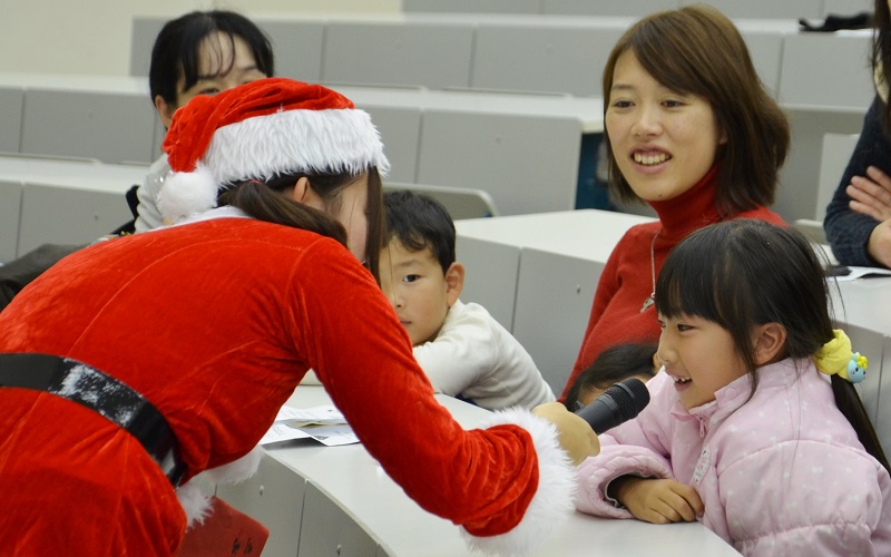 山梨英和大學